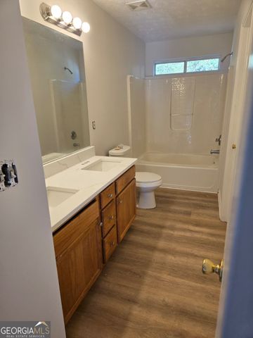 3728 Oakland Spring Court, Snellville, GA 30039