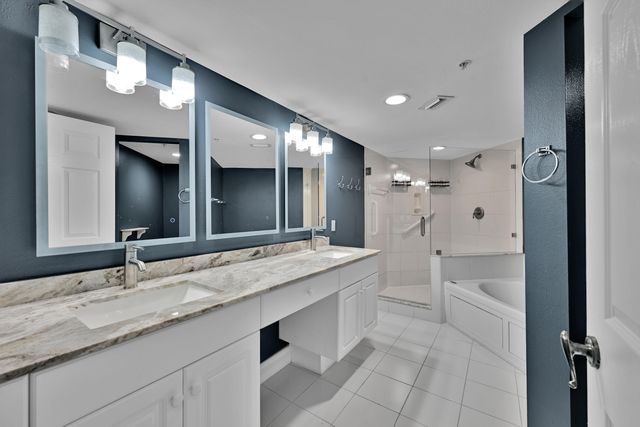 2880 NE 14th Street Causeway 413, Pompano Beach, FL 33062