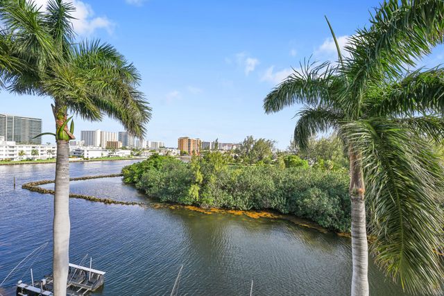2880 NE 14th Street Causeway 413, Pompano Beach, FL 33062