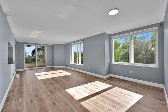 2880 NE 14th Street Causeway 413, Pompano Beach, FL 33062