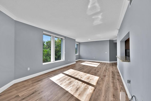 2880 NE 14th Street Causeway 413, Pompano Beach, FL 33062