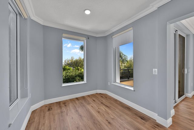 2880 NE 14th Street Causeway 413, Pompano Beach, FL 33062