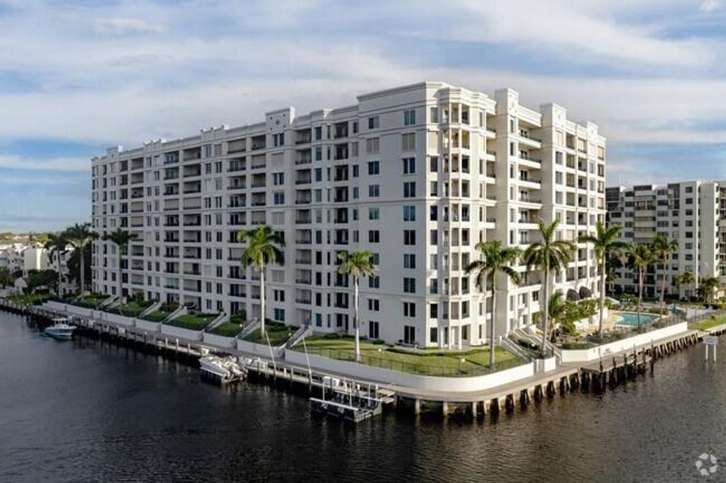 2880 NE 14th Street Causeway 413, Pompano Beach, FL 33062
