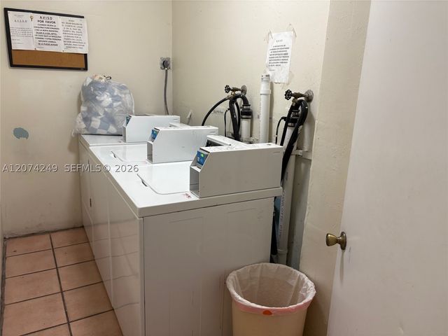 3551 SW 9th Ter 411, Miami, FL 33135