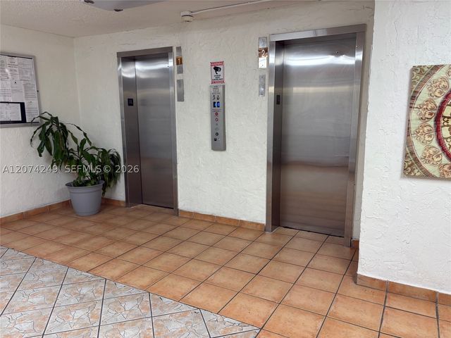 3551 SW 9th Ter 411, Miami, FL 33135