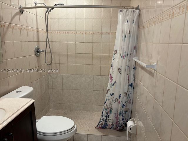 3551 SW 9th Ter 411, Miami, FL 33135