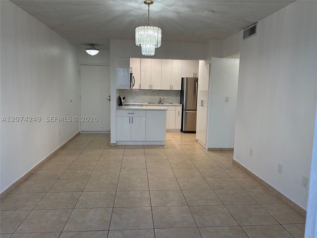 3551 SW 9th Ter 411, Miami, FL 33135