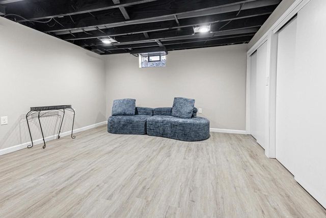 4068 N 72nd St STREET, Milwaukee, WI 53216