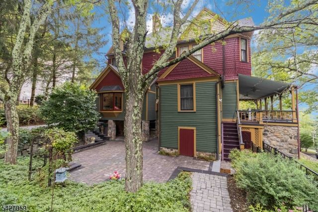 506 Windemere Ave, Mount Arlington Boro, NJ 07856