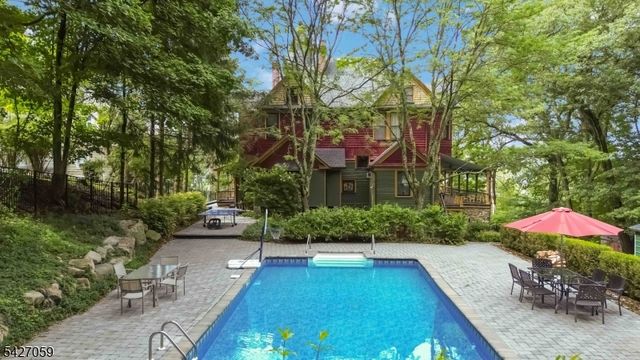 506 Windemere Ave, Mount Arlington Boro, NJ 07856