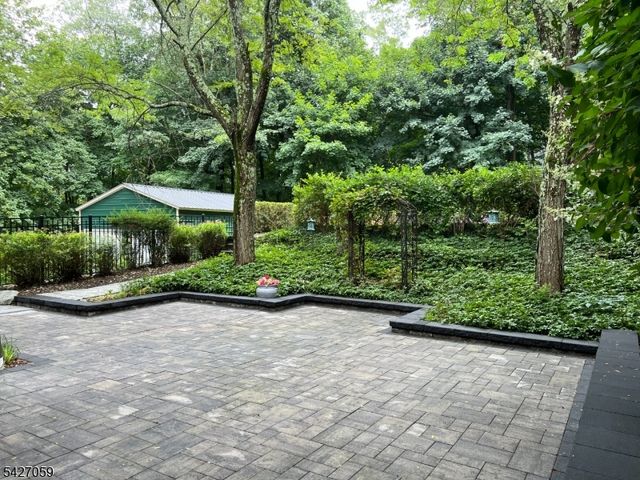 506 Windemere Ave, Mount Arlington Boro, NJ 07856