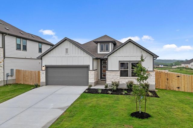 235 Red Tail Hawk LN, Cedar Creek, TX 78612