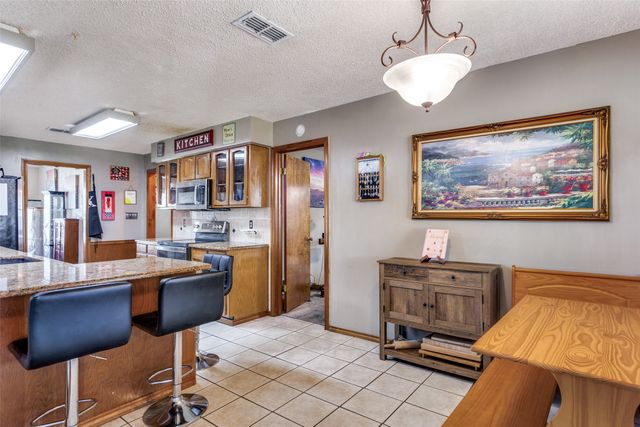 212 Casas Del Sur Street, Granbury, TX 76049