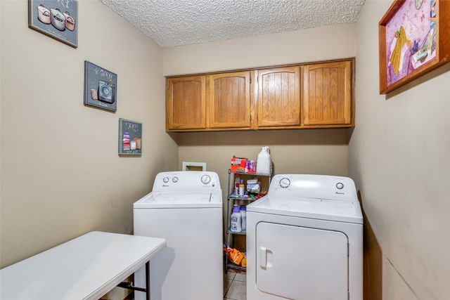 212 Casas Del Sur Street, Granbury, TX 76049