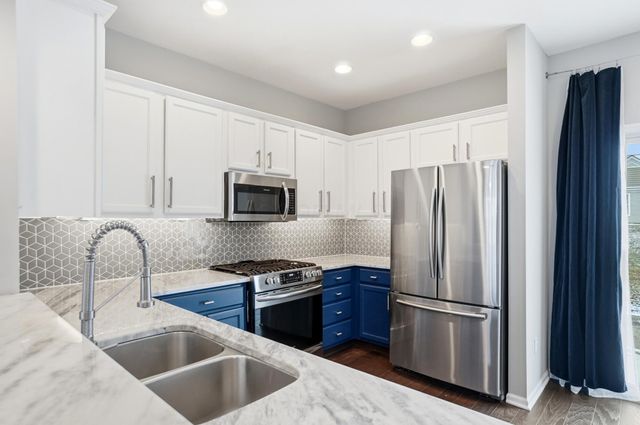 4307 Club Trail Lane, 27, Grove City, OH 43123