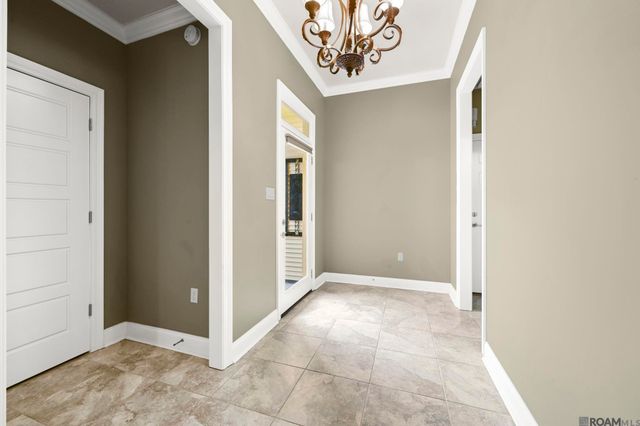 5379 Courtyard Dr, Gonzales, LA 70737