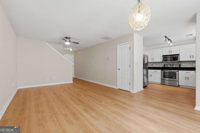 252 Darbys Crossing Court, Hiram, GA 30141
