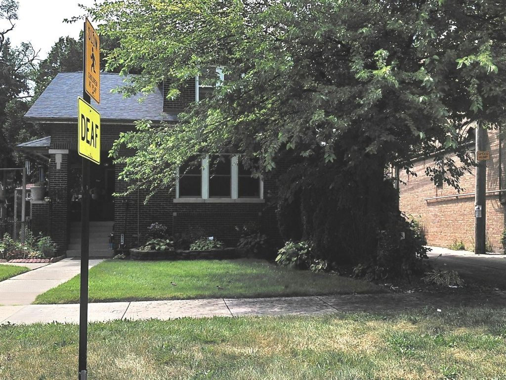 9514 S Leavitt Street, Chicago, IL 60643