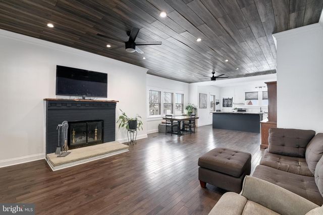 1502 VESPER AVE, Dundalk, MD 21222