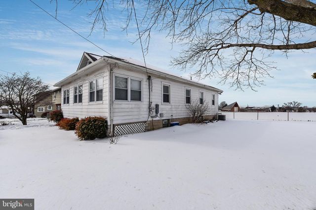 1502 VESPER AVE, Dundalk, MD 21222