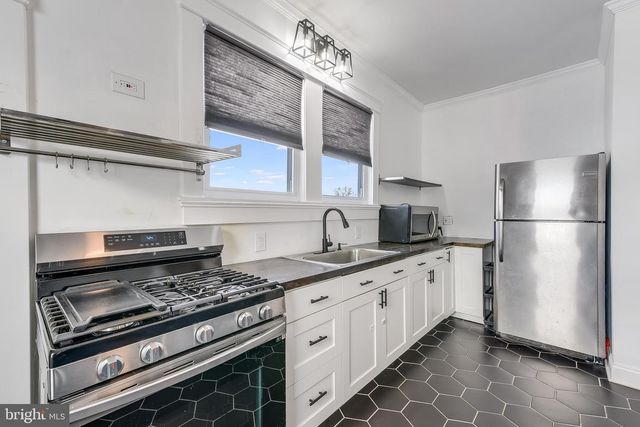 1502 VESPER AVE, Dundalk, MD 21222