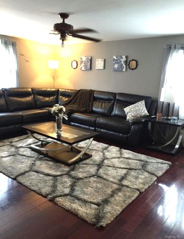 108 Connecticut Avenue, Massapequa, NY 11758