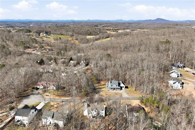 4135 Catawba Ridge, Gainesville, GA 30506