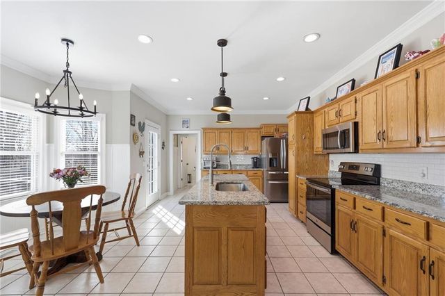 4135 Catawba Ridge, Gainesville, GA 30506