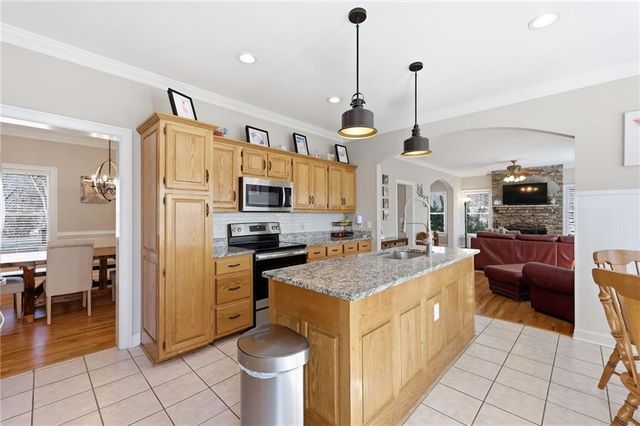 4135 Catawba Ridge, Gainesville, GA 30506