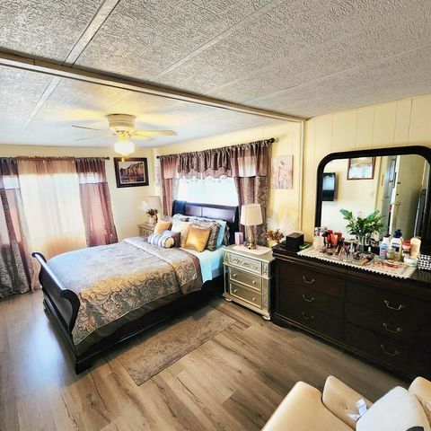 5 El Portal Lane, Port St. Lucie, FL 34952
