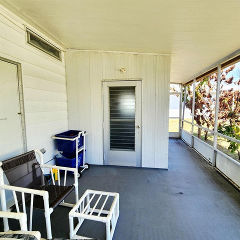5 El Portal Lane, Port St. Lucie, FL 34952