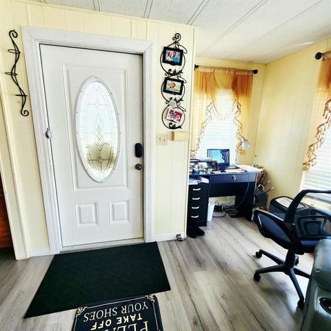 5 El Portal Lane, Port St. Lucie, FL 34952