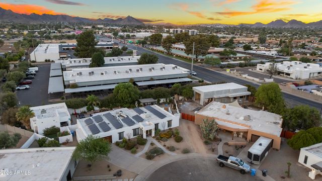 3501 E CANNON Drive, Phoenix, AZ 85028