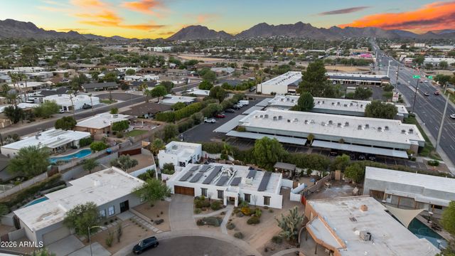 3501 E CANNON Drive, Phoenix, AZ 85028