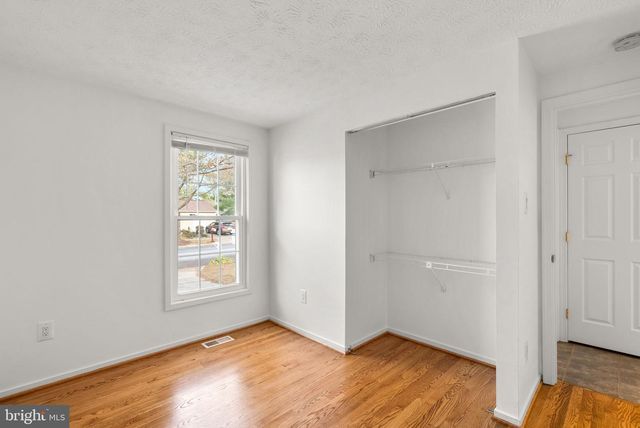 7344 BRENISH DR, Gaithersburg, MD 20879