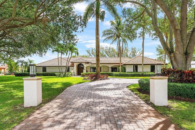 5575 Whirlaway Road, Palm Beach Gardens, FL 33418