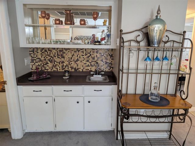 700 STARKEY ROAD 821, Largo, FL 33771