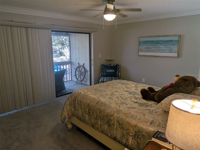 700 STARKEY ROAD 821, Largo, FL 33771