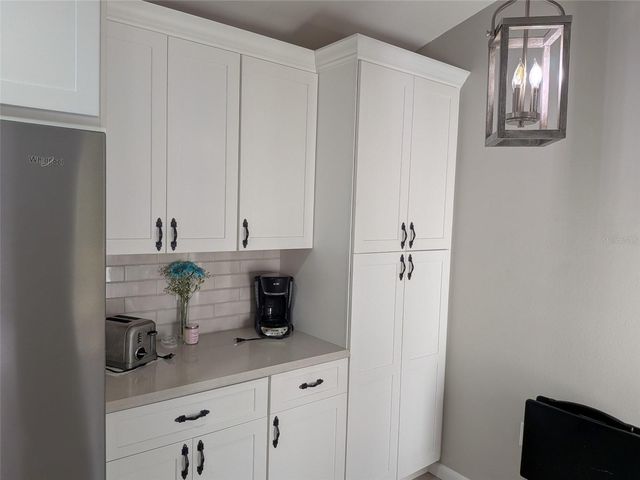 700 STARKEY ROAD 821, Largo, FL 33771