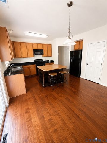 2312 Thomas Kenney Dr, Glen Allen, VA 23060