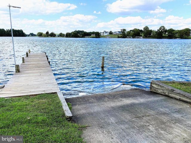 15506 HETH DR, Mineral, VA 23117