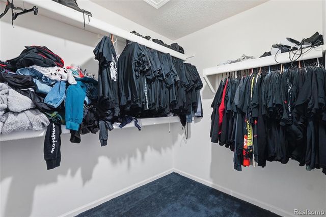 802 Crystal Lane, Marysville, MI 48040