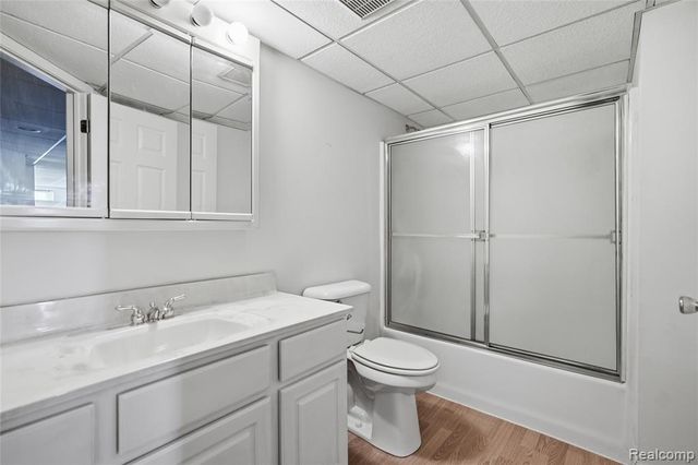 802 Crystal Lane, Marysville, MI 48040