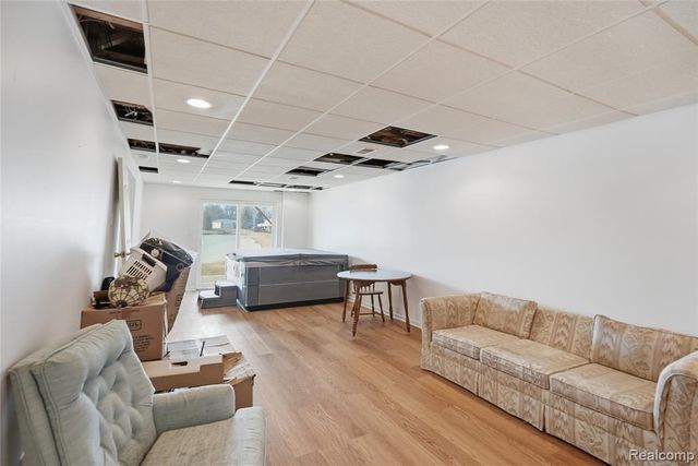 802 Crystal Lane, Marysville, MI 48040