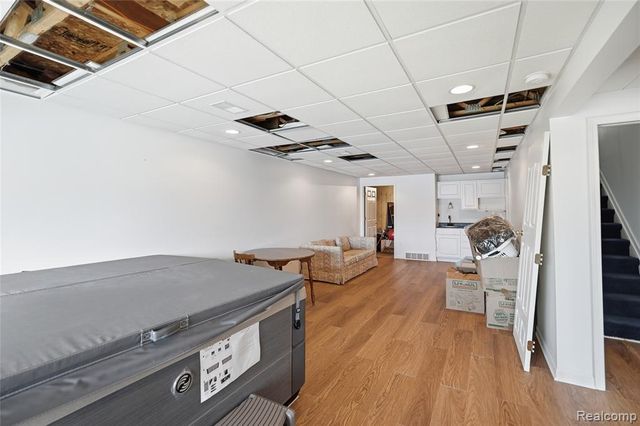 802 Crystal Lane, Marysville, MI 48040