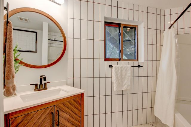 1187 Gip Manning RD, Clarksville, TN 37042