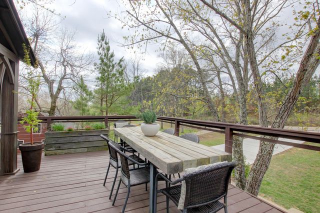 1187 Gip Manning RD, Clarksville, TN 37042