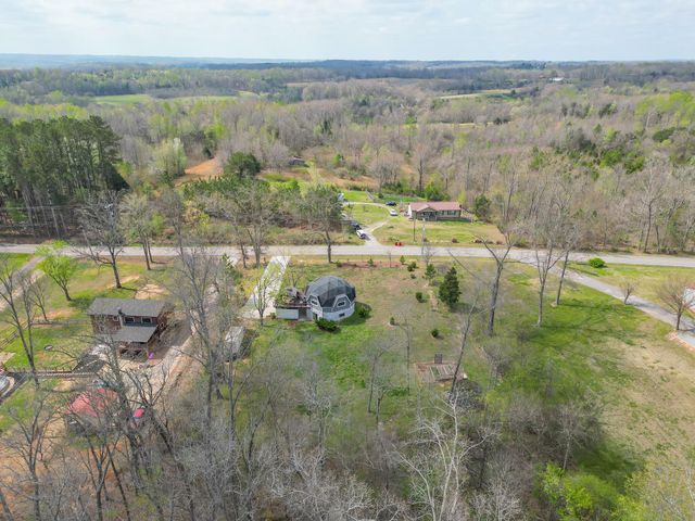 1187 Gip Manning RD, Clarksville, TN 37042