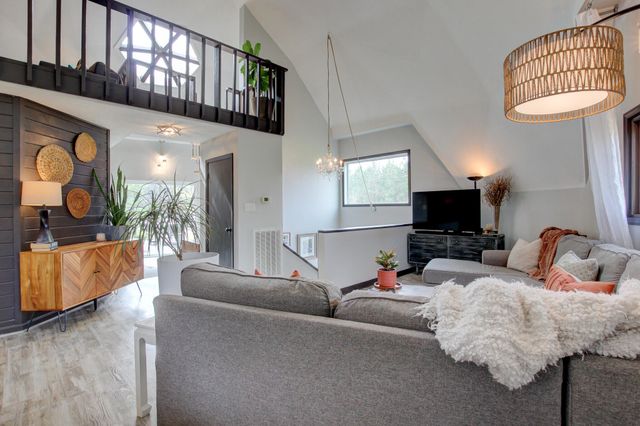 1187 Gip Manning RD, Clarksville, TN 37042