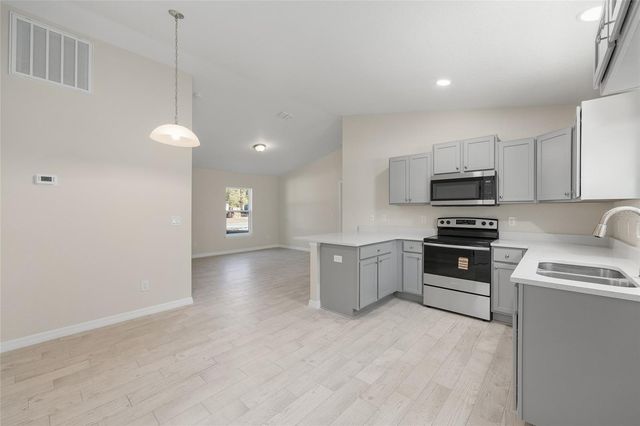 20 LOCUST COURSE RADIAL, Ocala, FL 34472